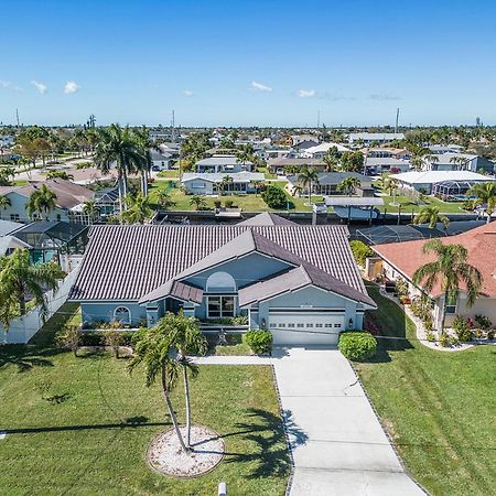 Villa Chasing Sunshine Cape Coral Exterior photo